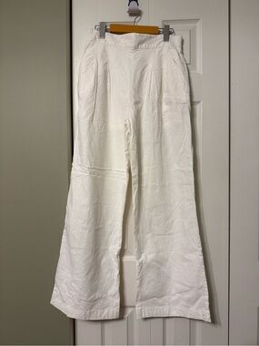 Dynamite linen blend Wide leg pants